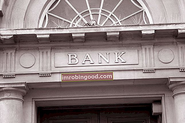 Bank-specific Ratios - obrázek bank bank