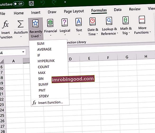 Pagrindinė „Excel“ funkcija - naudojant „AutoSum“ parinktį